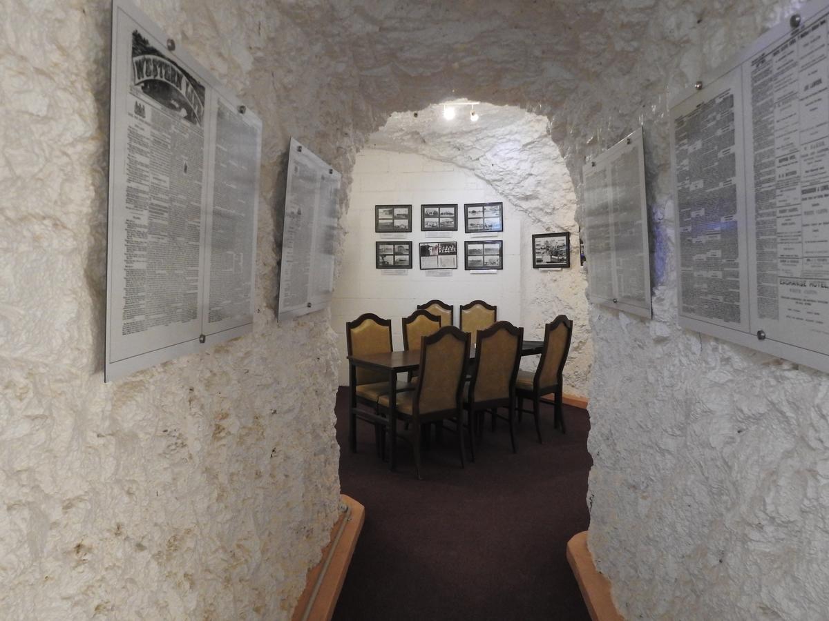 White Cliffs Underground Motel 외부 사진