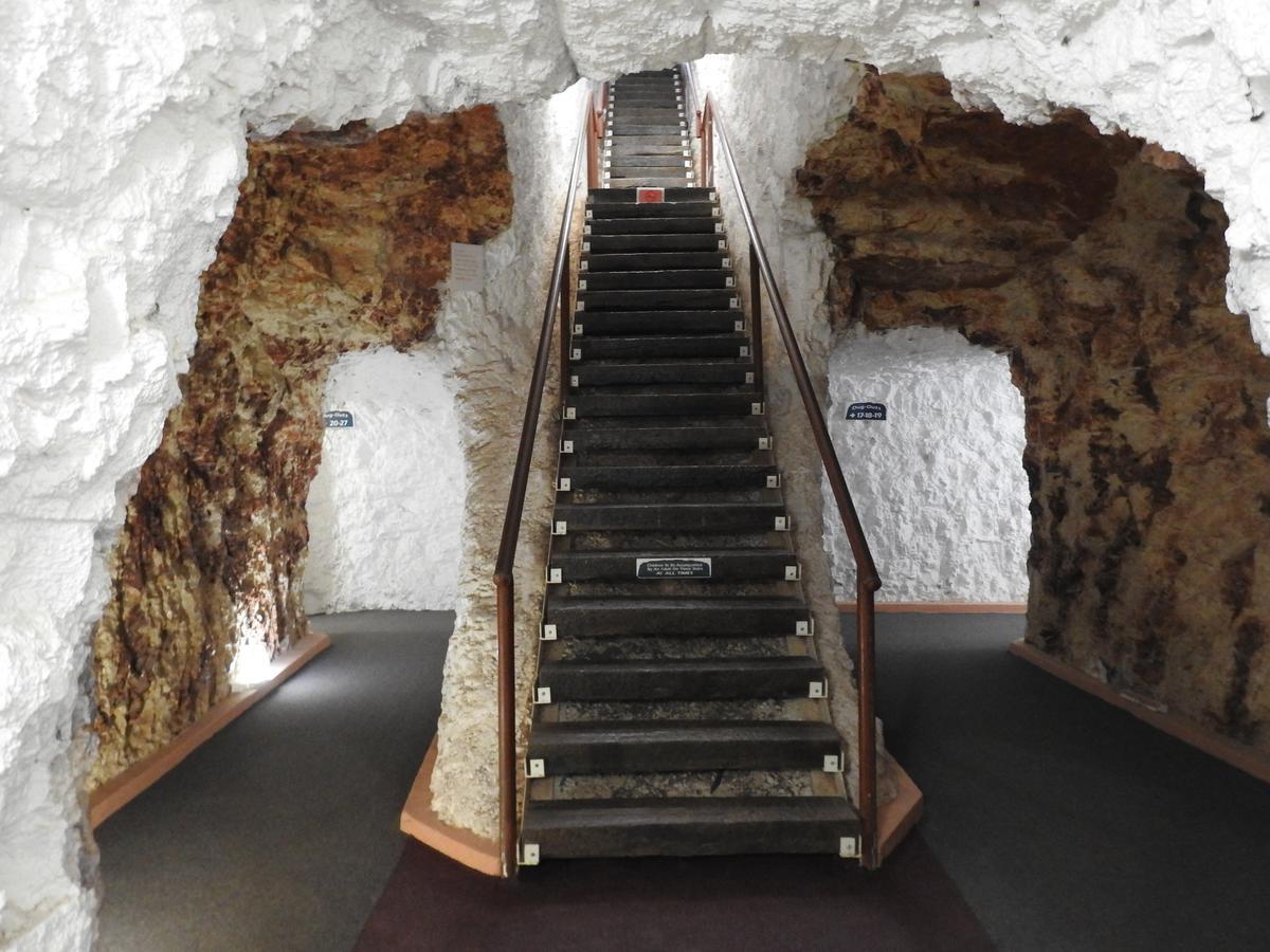 White Cliffs Underground Motel 외부 사진